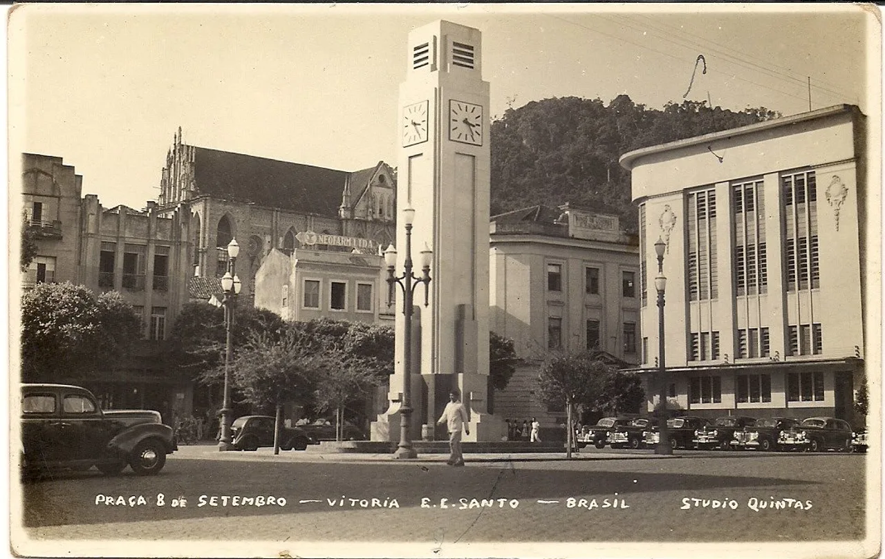 Centro em fotografia histórica, 38 de 52