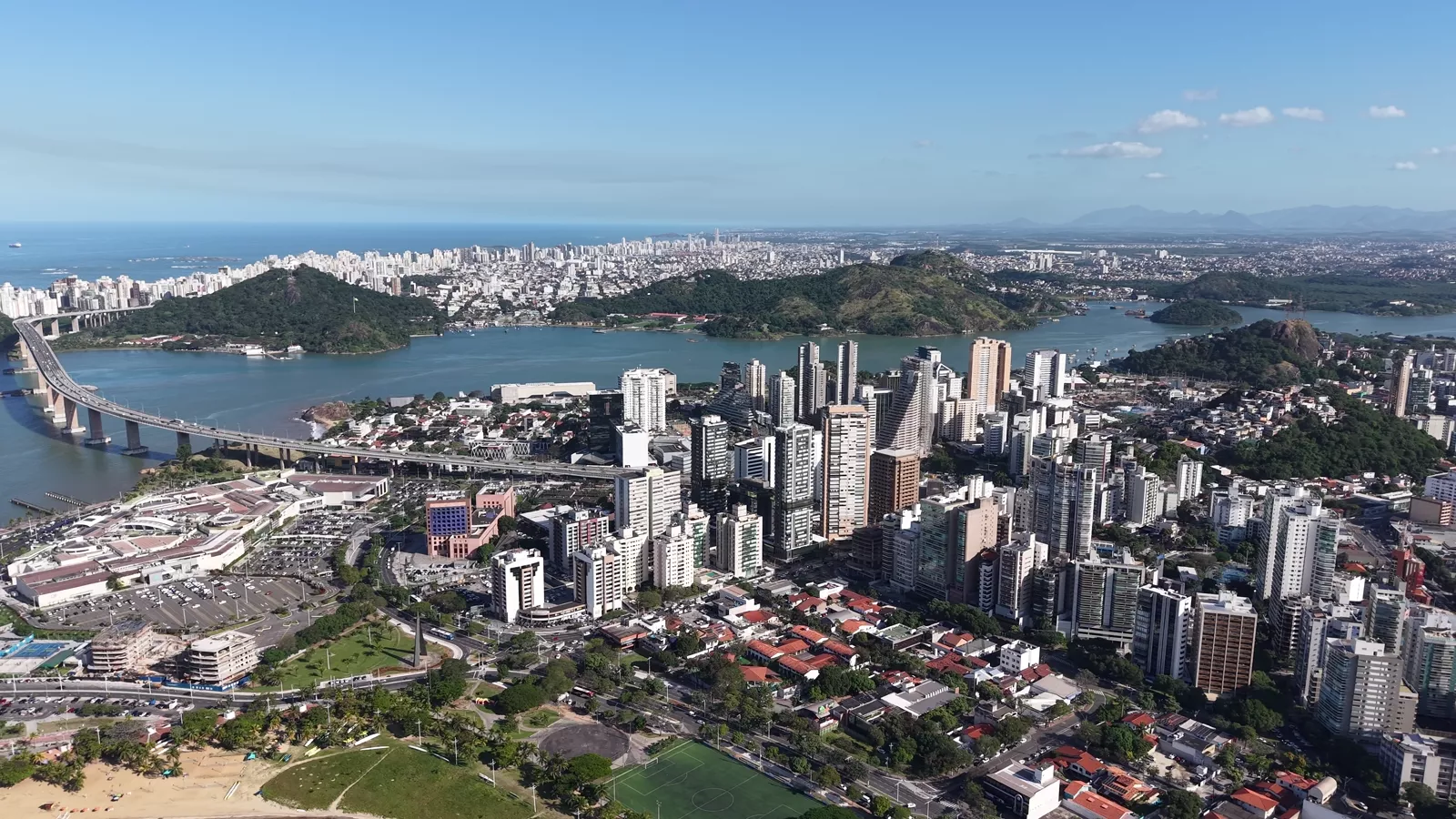 Enseada do Suá visto do alto